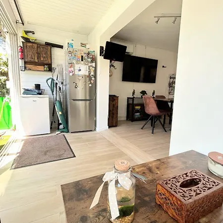 Апартаменти Eureka 58 - 4 People - Pool And Garden - Near Naturist Village And Beaches Агд