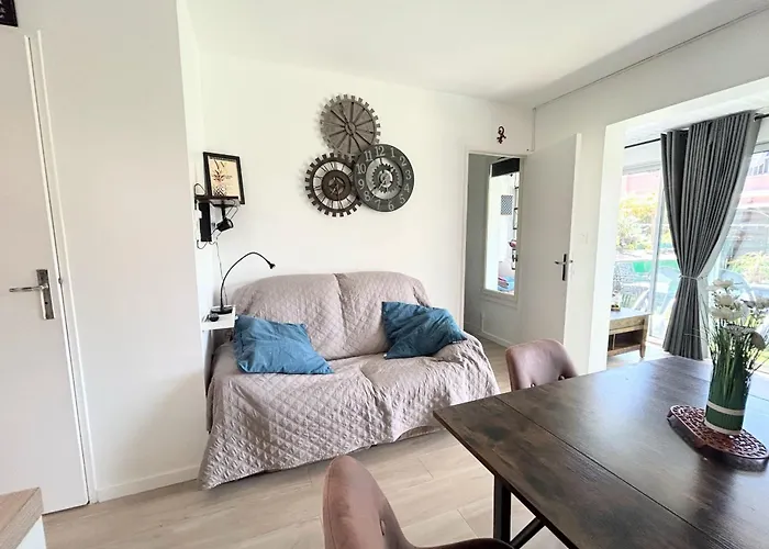 Eureka 58 - 4 People - Pool And Garden - Near Naturist Village And Beaches Lägenhet *