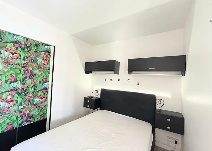 Eureka 58 - 4 People - Pool And Garden - Near Naturist Village And Beaches Lägenhet