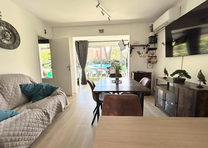 Eureka 58 - 4 People - Pool And Garden - Near Naturist Village And Beaches Lägenhet Agde