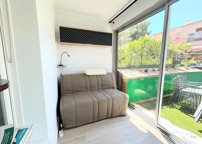 Eureka 58 - 4 People - Pool And Garden - Near Naturist Village And Beaches Lägenhet Agde